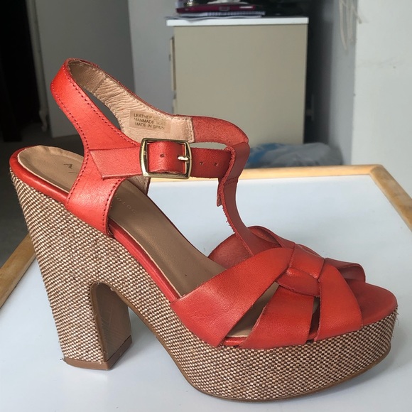 Anthropologie platforms - Picture 4 of 4